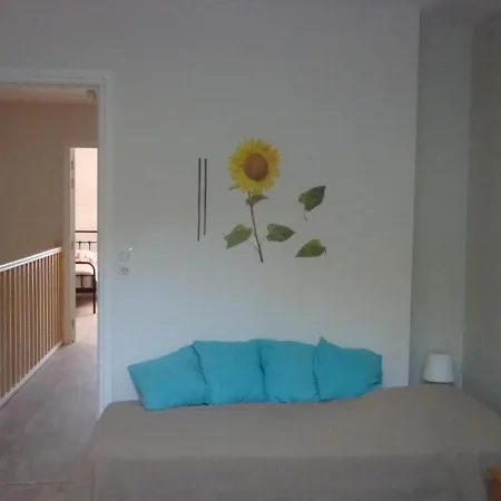 Holiday home Grande Ferme Renovee Avec Equipements Familiaux, Proche De Bergues Et Dunkerque - Fr-1-510-169